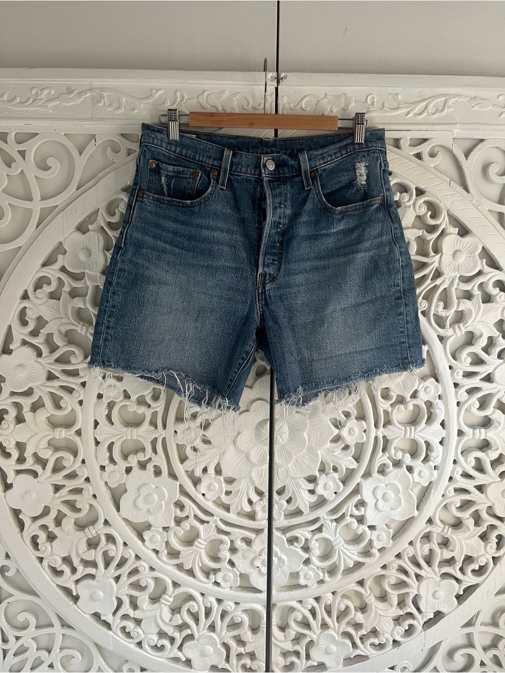 Levi’s 501 Original Denim Shorts Size 31 Button Fly Raw Hem Blue
